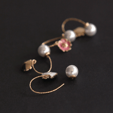 Load image into Gallery viewer, Gold-cat-earrings-pearl-cat-earrings-cat-paw-earrings