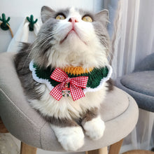Load image into Gallery viewer, Christmas-Bow-Cat-Collar-Charm