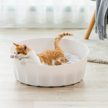 Load image into Gallery viewer, Cupcake Dog Bed Cat Bed